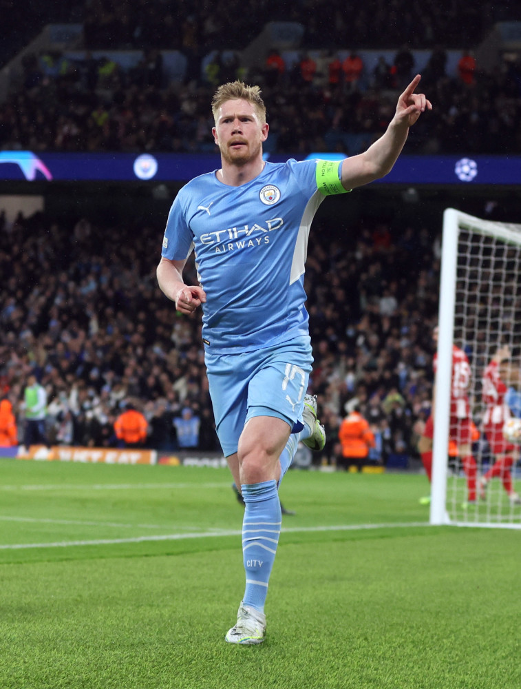 阿劳霍在巴萨已被罚下5次，本世纪仅次于皮克、莫塔和马克斯（阿劳霍在巴萨已染红5次，本世纪仅次于皮克、莫塔与马尔克斯）