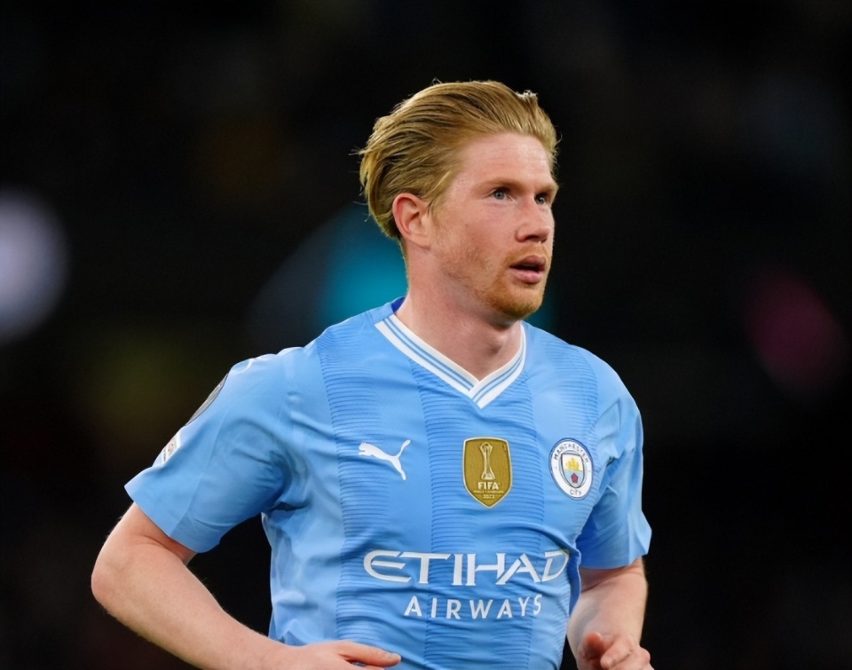 斯洛特：我们花了钱就得收回一些钱，俱乐部去年有一大笔利润（斯洛特：投入之后要回收资金，俱乐部去年盈利丰厚）