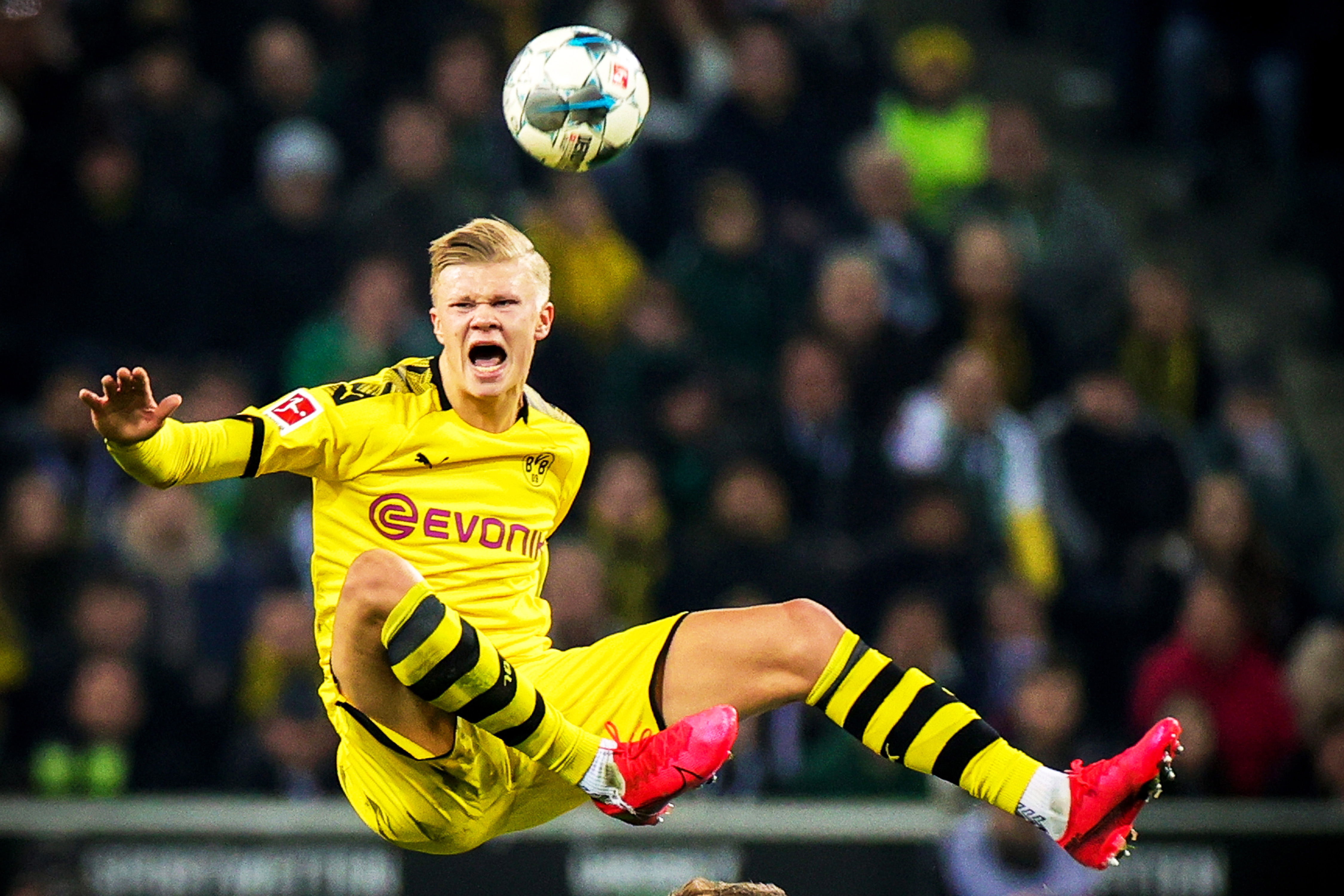 斯基拉：莫拉塔左大腿内收肌严重受伤，预计明年3月才能复出（斯基拉称：莫拉塔左大腿内收肌重伤，恐缺阵至明年三月）