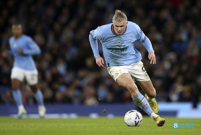 里夫斯：虽然文班缺席但福克斯状态正佳，我们要坚决执行战术（里夫斯：文班缺阵无碍，福克斯状态火热，我们必须坚决贯彻战术）